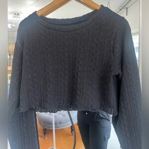 PRIV long sleeve cropped sweater